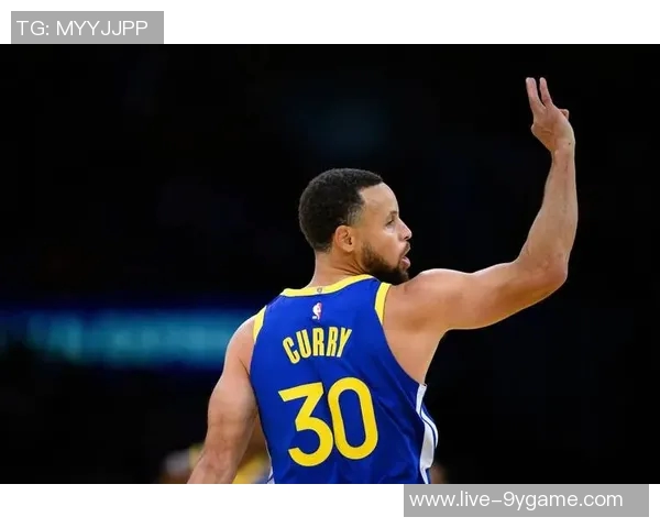 勇士高效投篮展现团队配合小佩顿强调流畅传球的重要性