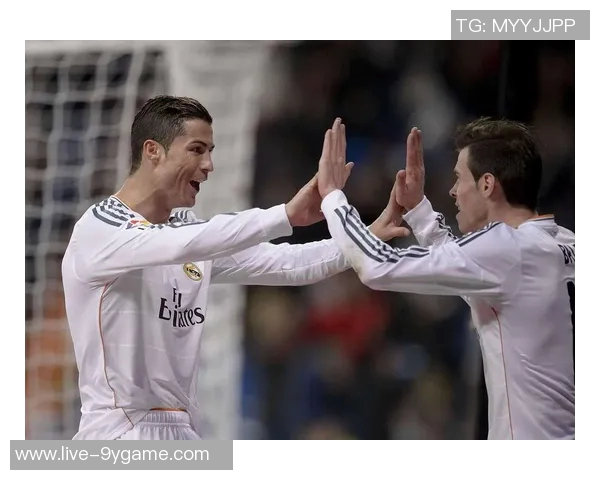 莱万谈金球奖失利表示与梅罗比较已是巨大成就 莱万谈金球奖失利表示与梅罗比较已是巨大成就